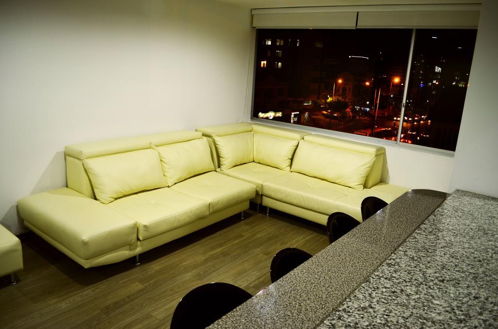 Itsahome Apartments - Torre Seis Quito Habitación foto